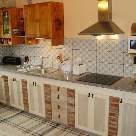 Privat Henry Bed & Breakfast ลิฟตอฟสกีมิคูลาช ภายนอก รูปภาพ