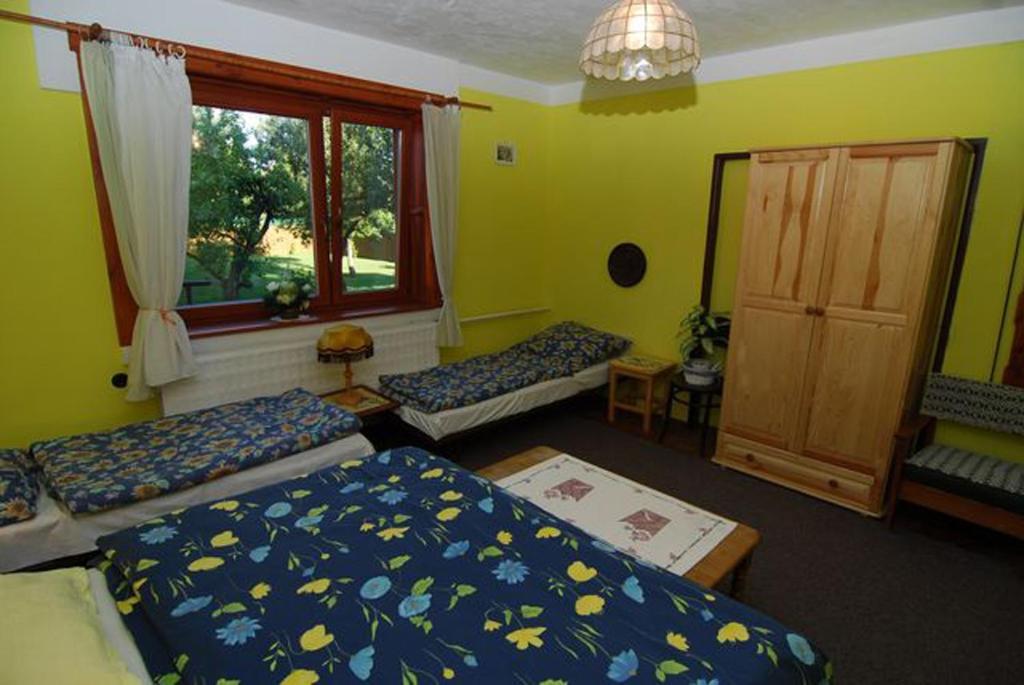 Privat Henry Bed & Breakfast ลิฟตอฟสกีมิคูลาช ห้อง รูปภาพ